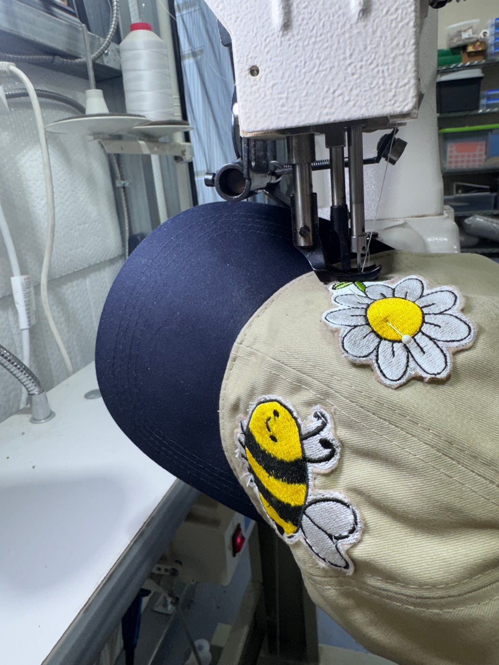 Flower & Bee Ponytail cap