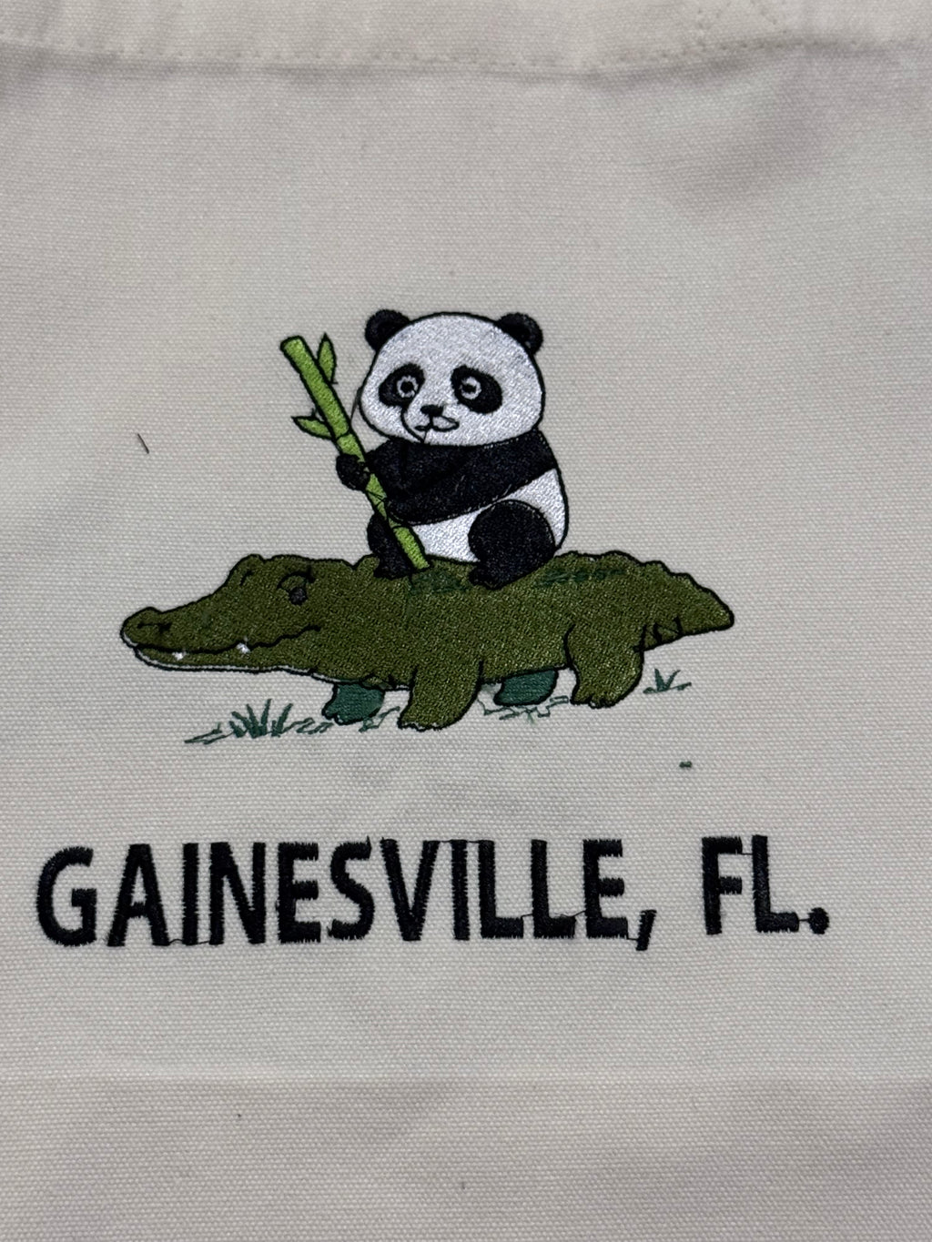 Pandaemonium tote