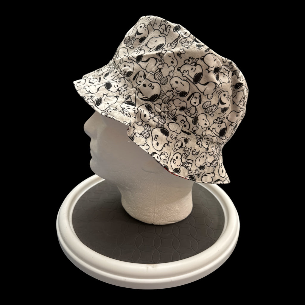 Famous Beagle Bucket Hat